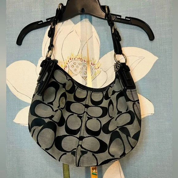 COACH Black Jacguard Signature Soho Boho Shoulder Bag 🖤 - Picture 1 of 11